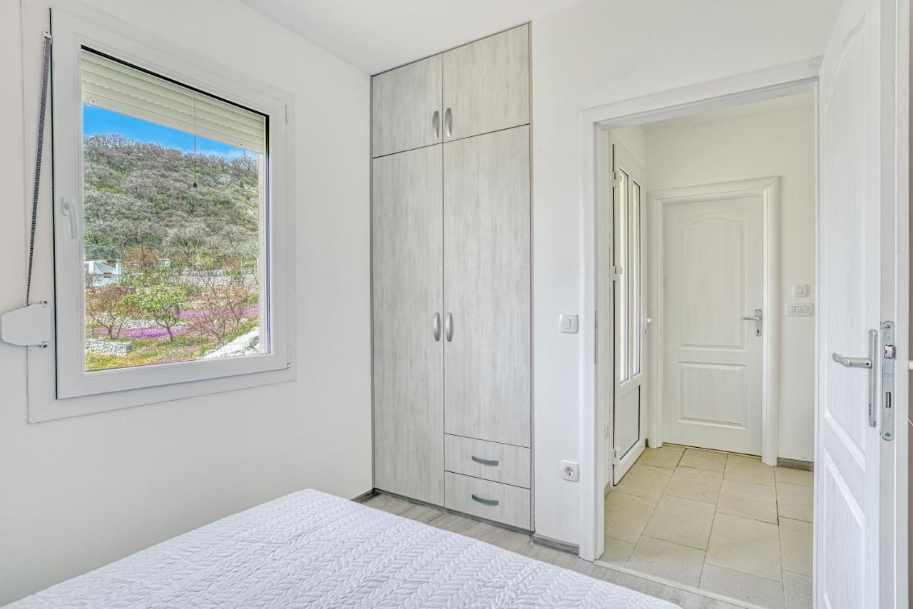 Two Bedroom House With Sea View Maj Buljarica Kültér fotó